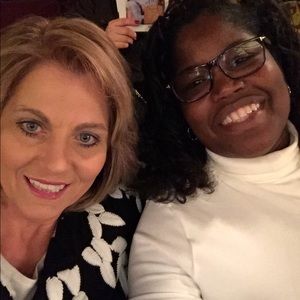 Meet your Posher, Sherry